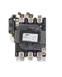 CR305E003 General Electric - New Contactor